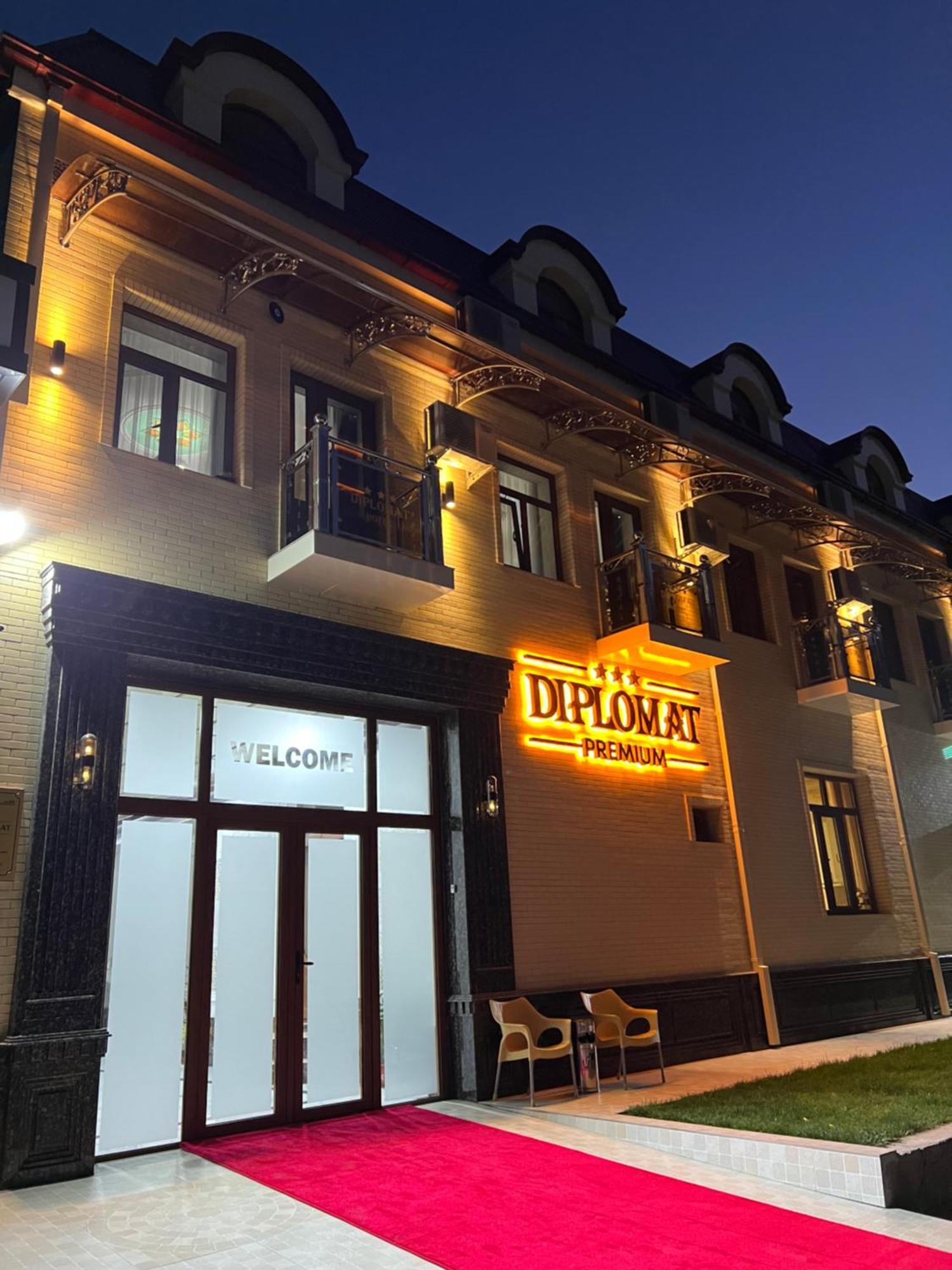 Diplomat Premium 호텔 사마르칸트 외부 사진