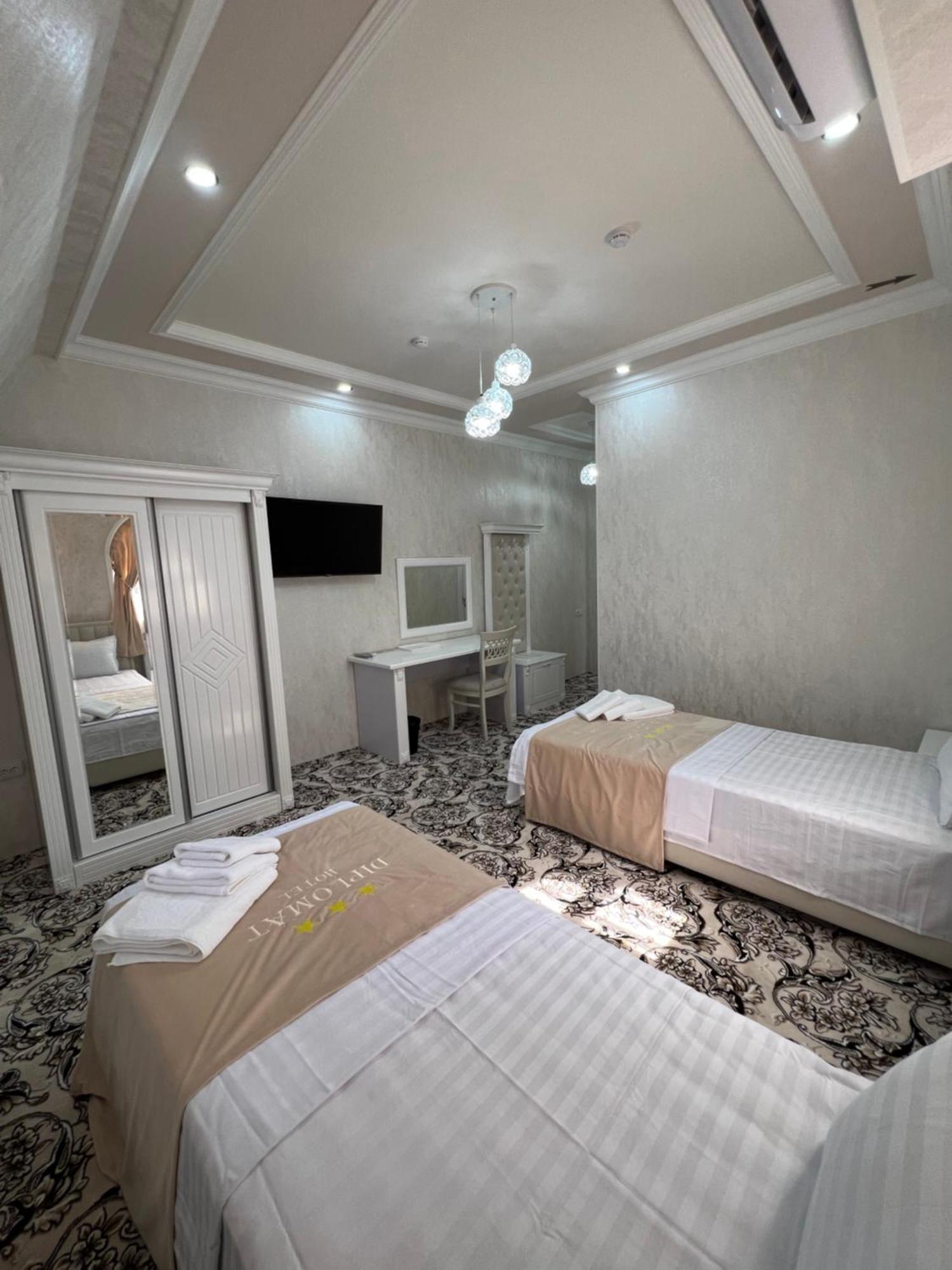 Diplomat Premium 호텔 사마르칸트 외부 사진