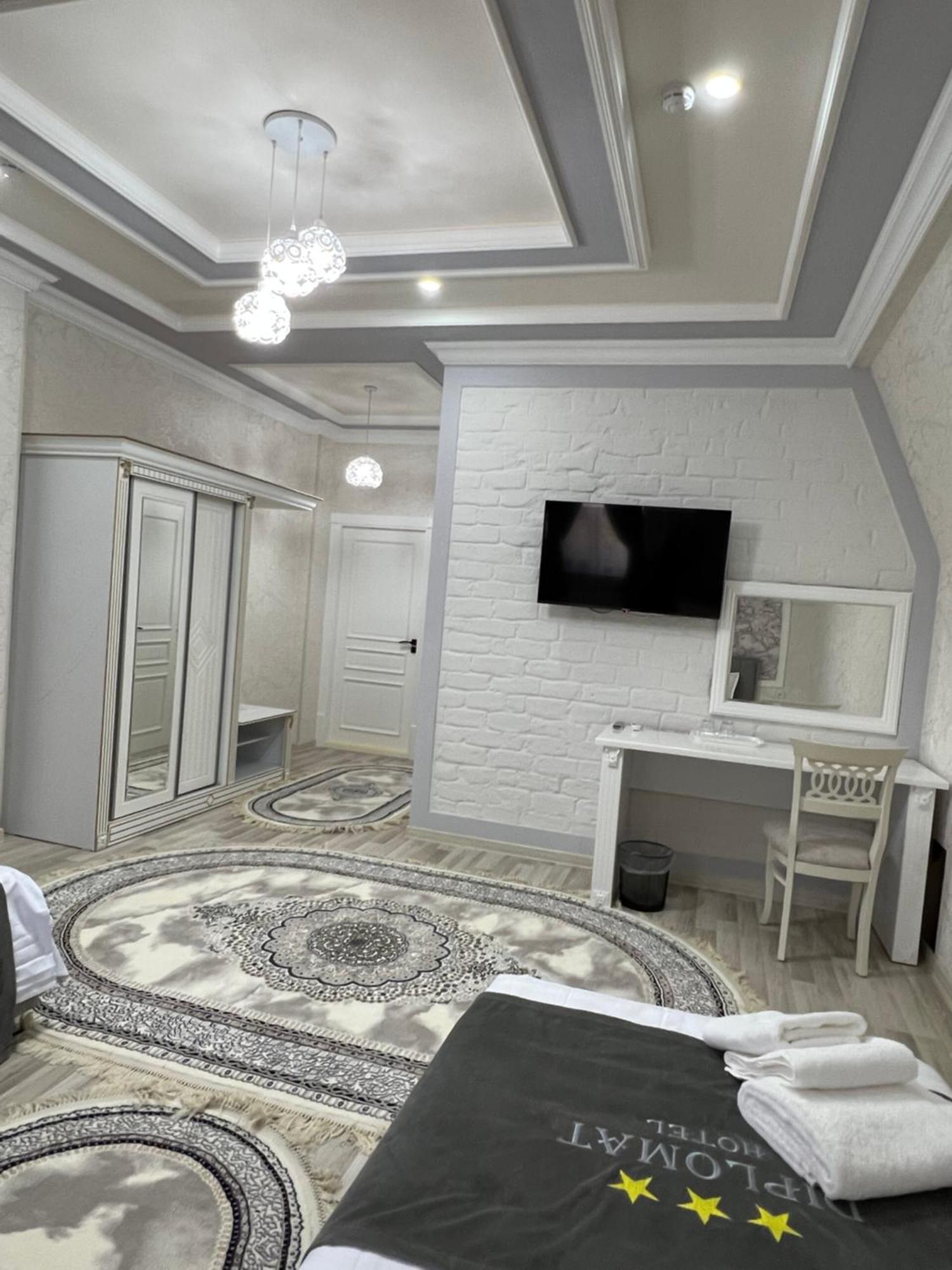 Diplomat Premium 호텔 사마르칸트 외부 사진